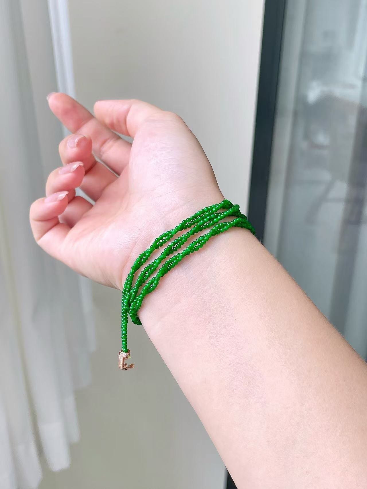 Yuanjiu Jewelry - Natural Jadeite Bead Necklace, Vivid Green Millet Beads with 18K Gold Clasp, Elegantly Graceful