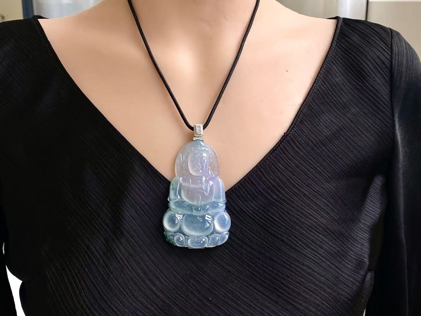 Yuanjiu Jewelry - Natural Icy Green Guanyin Jade Pendant, 18K Gold Clasp, Classical Elegance