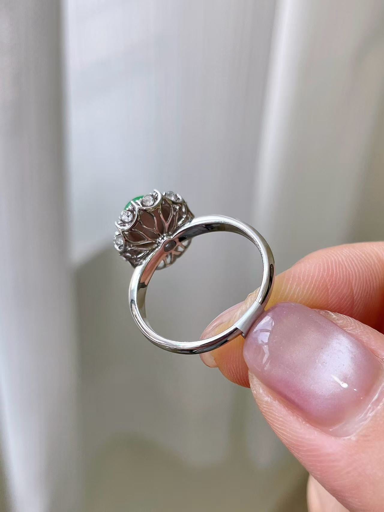 Yuanjiu Jewelry - Natural Icy Intense Green Jade Ring, Gentle and Elegant