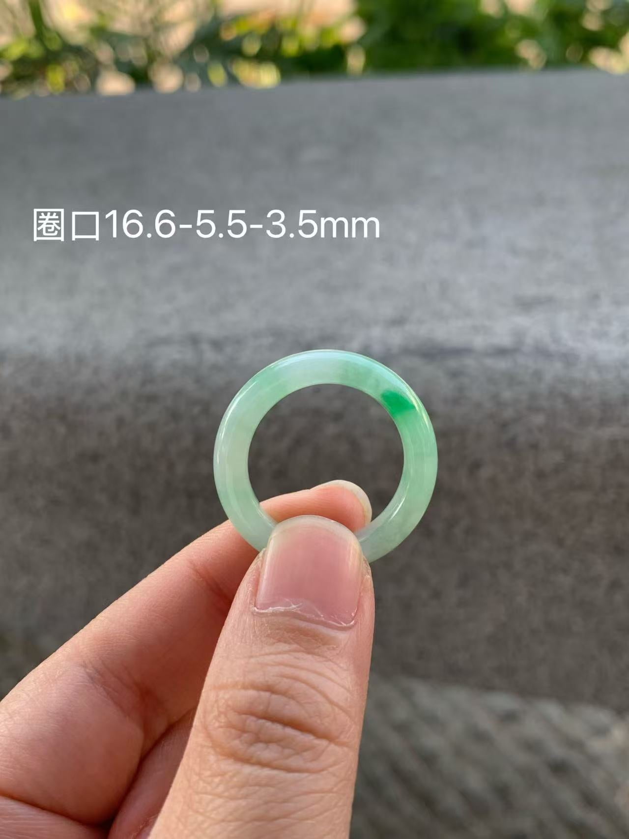 Yuanjiu Jewelry - Natural Jadeite Ring with Floating Green, Elegant and Enchanting