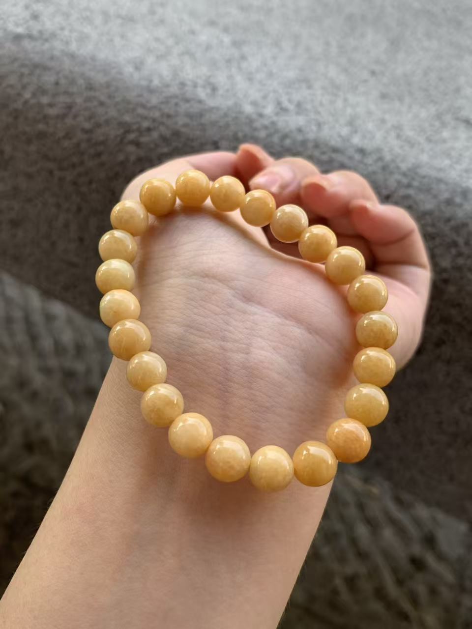 Yuanjiu Jewelry - Natural Yellow Jadeite Bracelet, Classically Enchanting