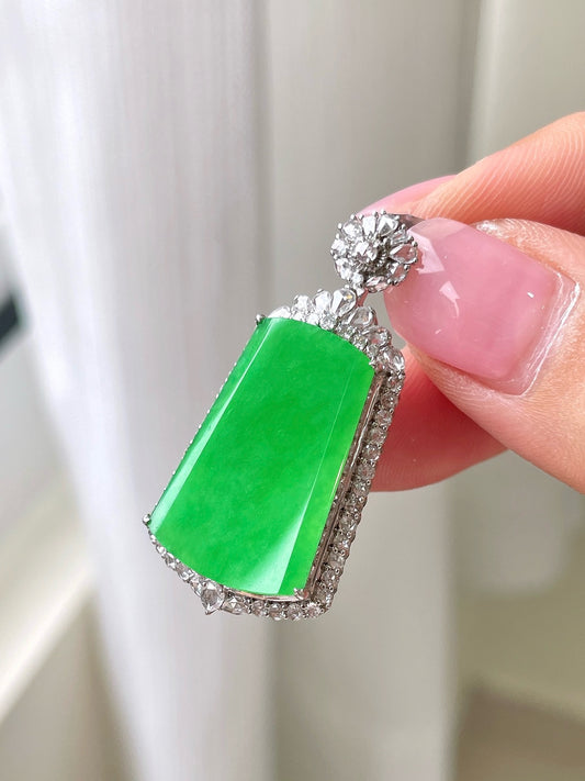 [Yuanjiu Jewelry] Natural A-grade jadeite, full green, bright color, good quality and good color