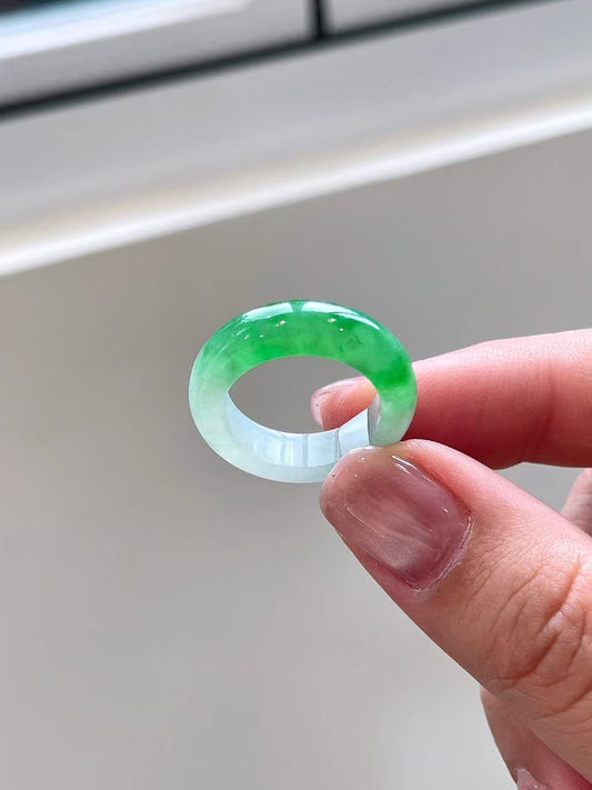 Yuanjiu Jewelry - Natural Jadeite Ring, Icy Base with Green Floats, Half-Green Half-White, Classically Elegant