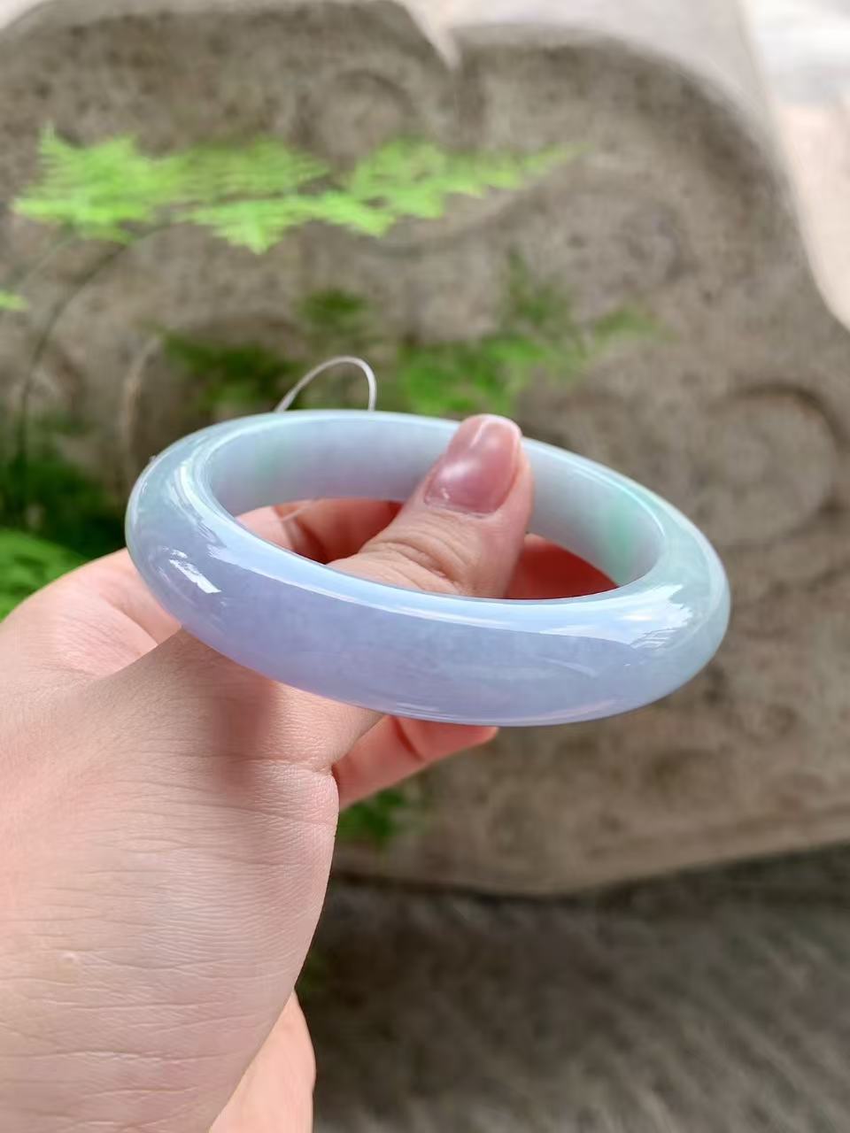 Yuanjiu Jewelry - Natural Floating Purple Jade Bangle, Spring Color Jade, Elegant and Graceful