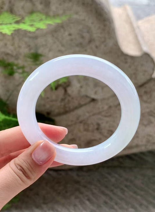 Yuanjiu Jewelry - White Moonlight Wide-Circle Jade Bangle, Elegant and Graceful