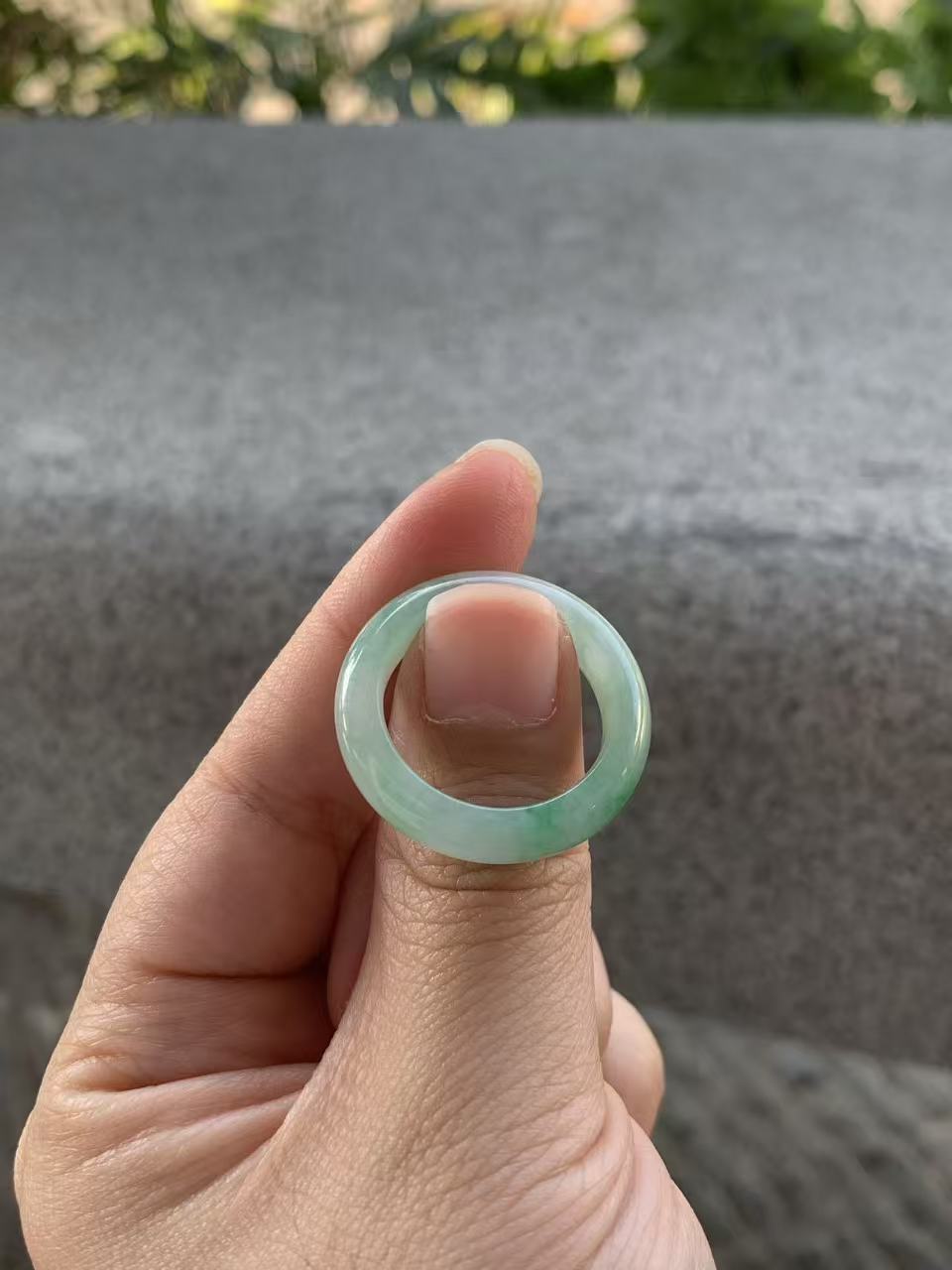 Yuanjiu Jewelry - Natural Jadeite Ring with Floating Green, Elegant and Enchanting