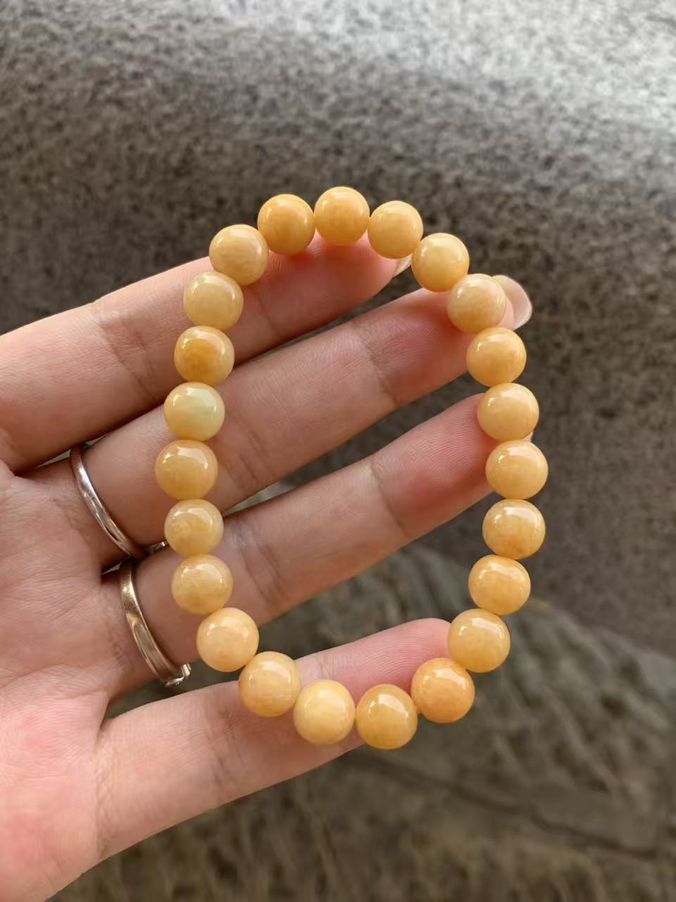 Yuanjiu Jewelry - Natural Yellow Jadeite Bracelet, Classically Enchanting