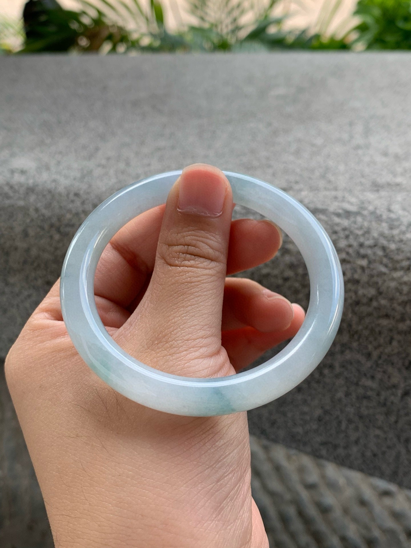 Yuanjiu Jewelry - Natural "Floating Floral" Jadeite Bracelet, Elegantly Poetic. SIZE 52