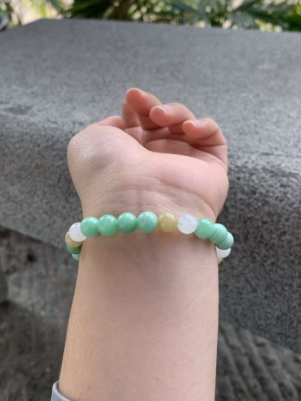 Yuanjiu Jewelry - Natural Multi-Color Jadeite Bracelet, Elegant and Refined