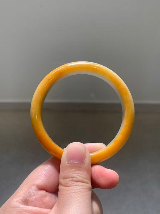 Yuanjiu Jewelry - Natural Yellow Jadeite and White Jade Bangle, Elegant and Refined, Size 54.8mm