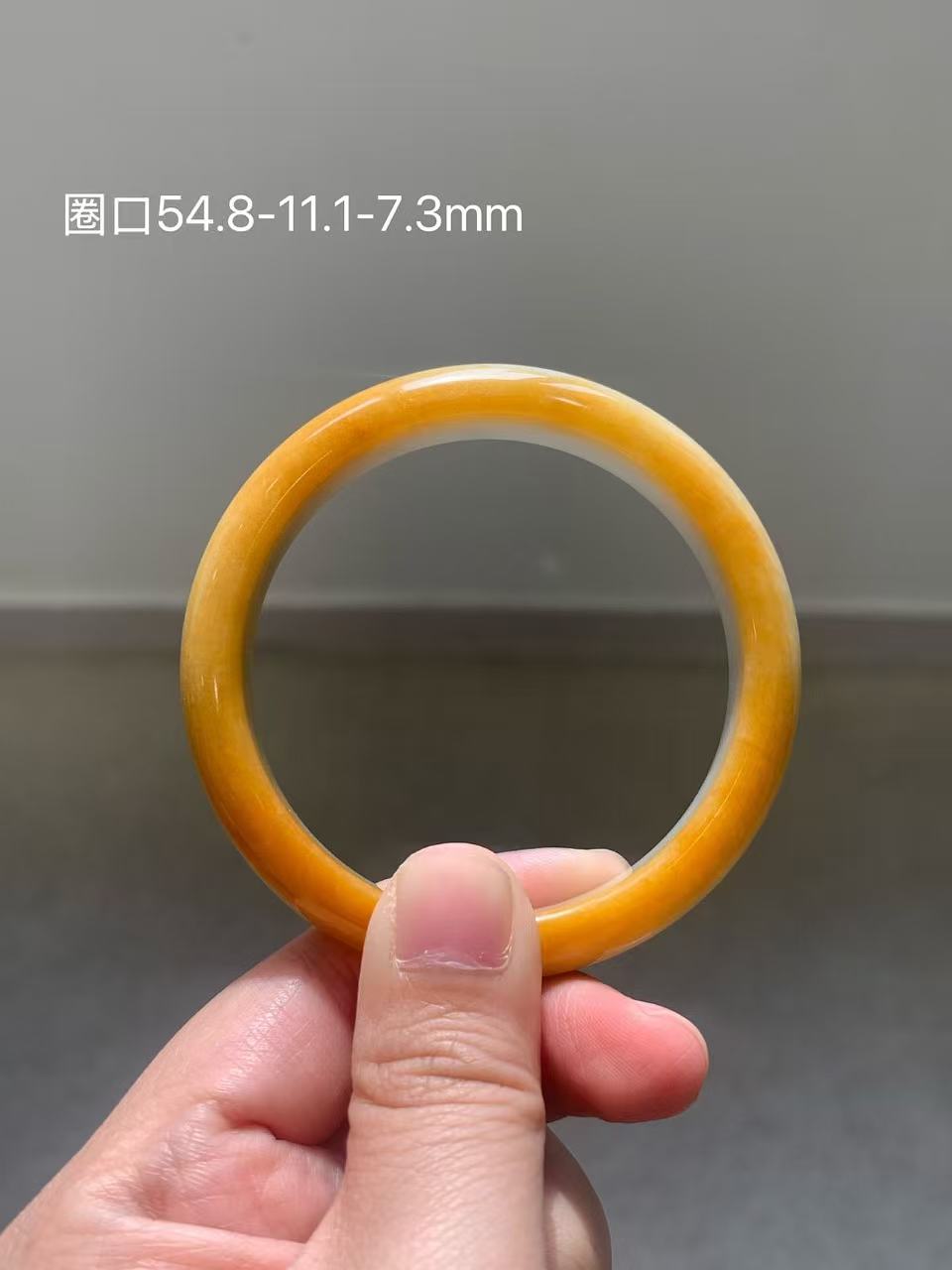 Yuanjiu Jewelry - Natural Yellow Jadeite and White Jade Bangle, Elegant and Refined, Size 54.8mm