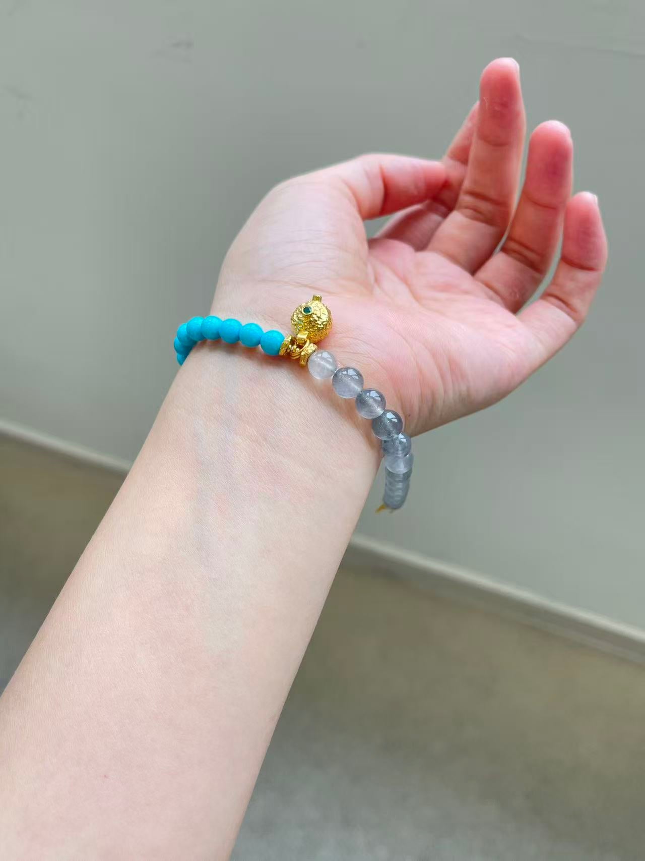 Yuanjiu Jewelry - Natural Icy 'Black Chicken' Jadeite & Turquoise Bracelet, 18K Gold Clasp, Exquisitely Elegant