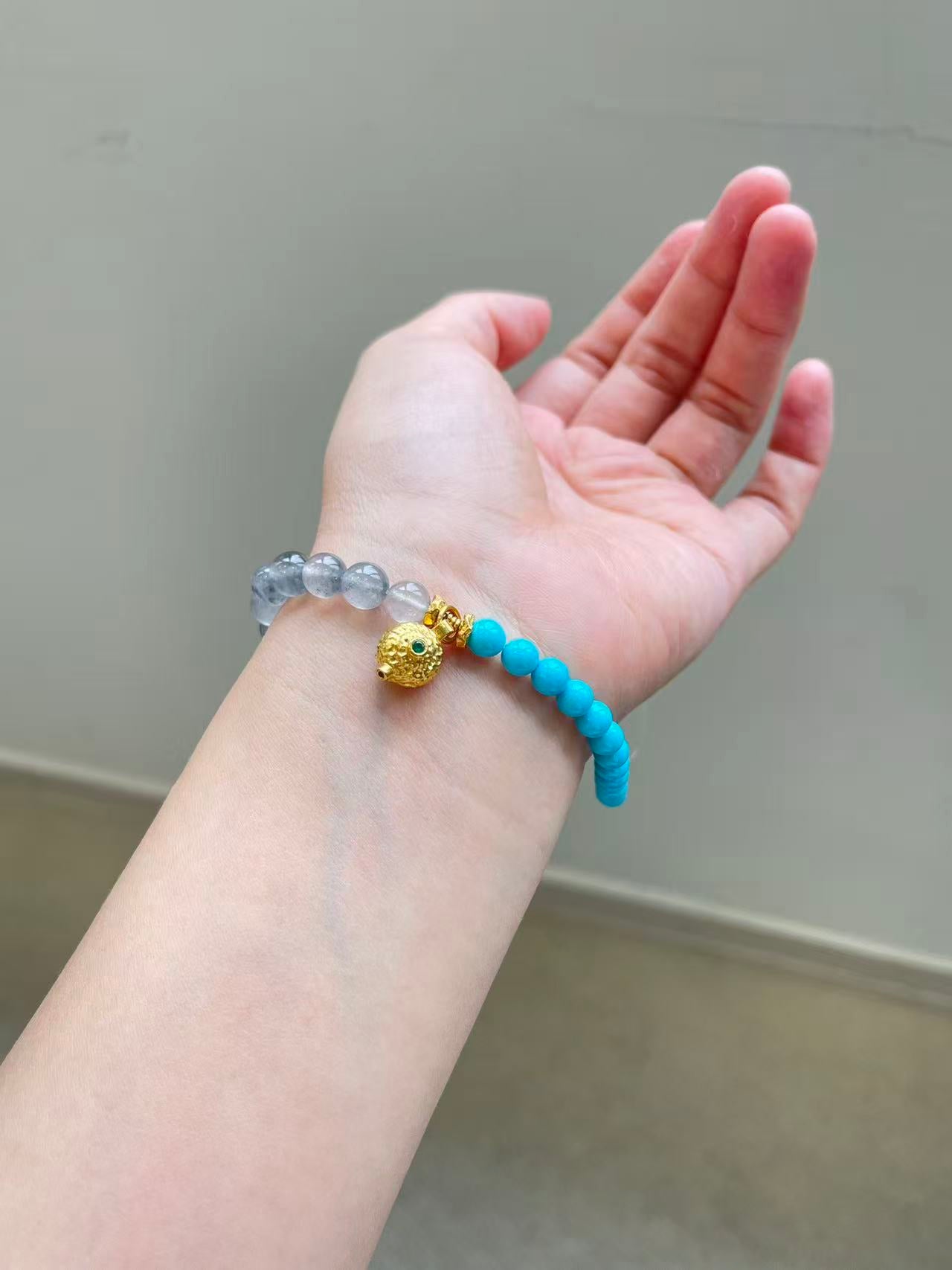 Yuanjiu Jewelry - Natural Icy 'Black Chicken' Jadeite & Turquoise Bracelet, 18K Gold Clasp, Exquisitely Elegant