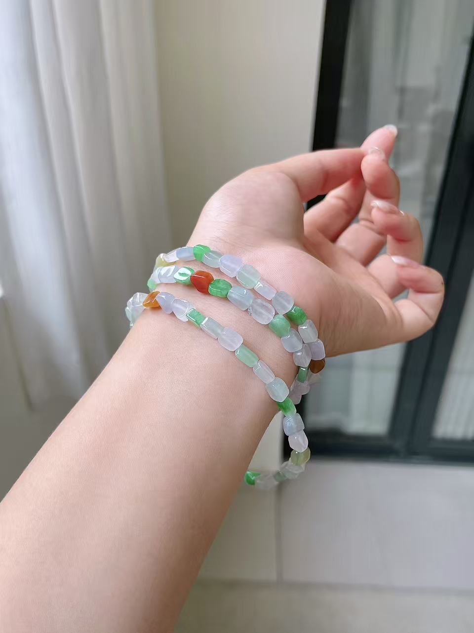 Yuanjiu Jewelry - Natural Ice-Type Multi-Gem Freeform Jadeite Bead Necklace, Elegant and Beautiful